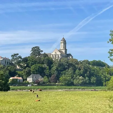 L'echauguette Du Mont Glonne Ferienhaus *